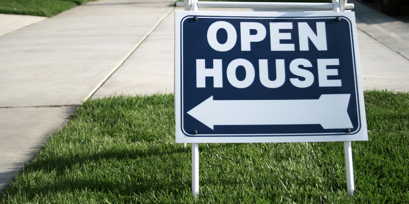 Are open houses still effective for selling homes in Vancouver
