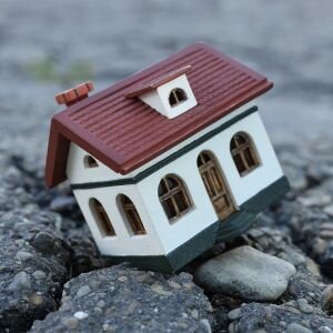 How to Sell a House With Foundation Problems in Washington