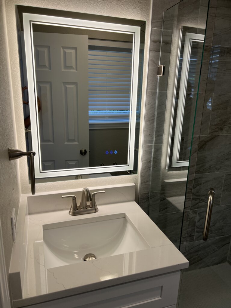 smart mirrors in bathroom