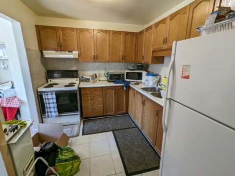 kitchen of house we purchased in on highland ave Stoney Creek