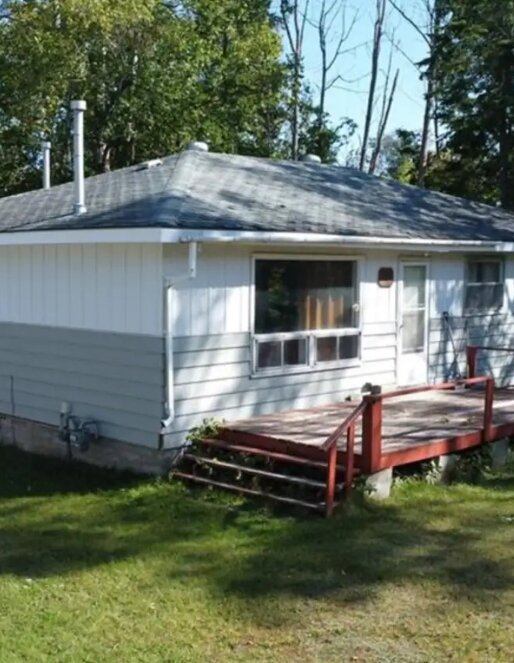 innisfil house