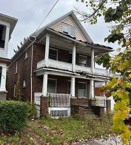 Niagara Falls house needing repairs purchased as-is by Queen City Buyers
