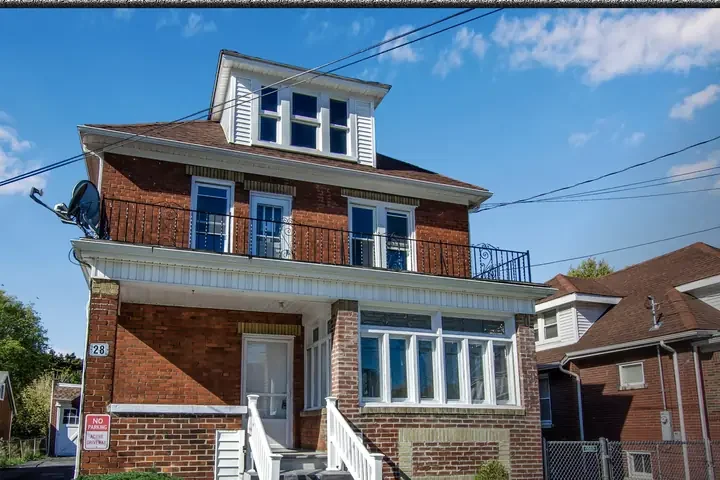 Brick multifamily house in Western New York