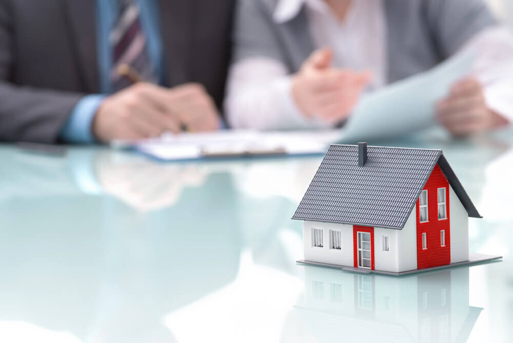 Part of who pays for a succession in Louisiana may depend on the will and the heirs involved.