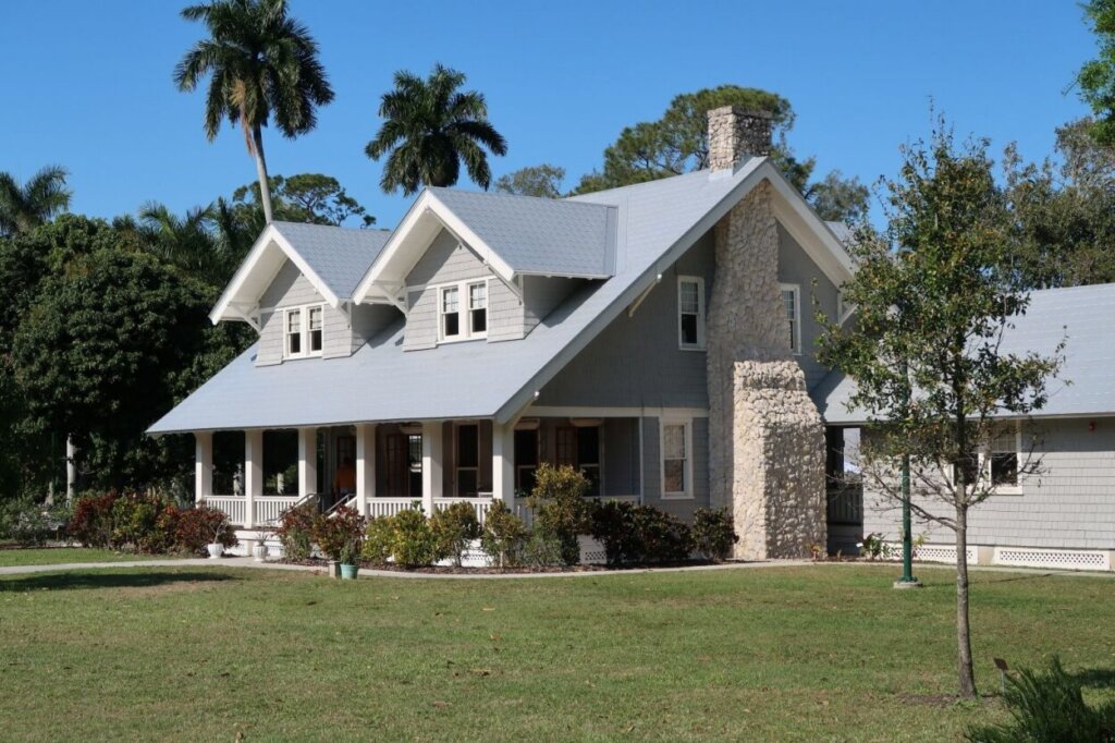 a house in connecticut being ready to sell