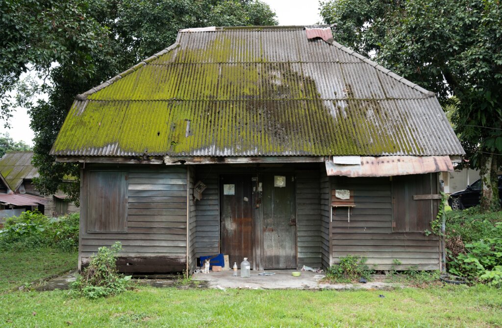 an ugly house