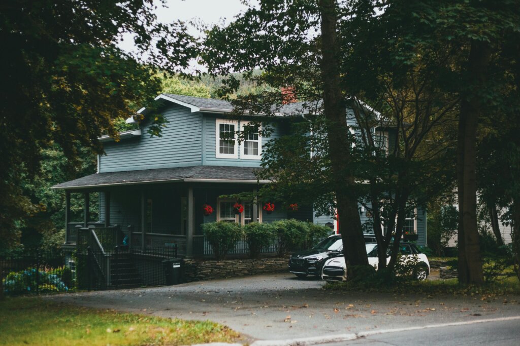 house in middle town ct