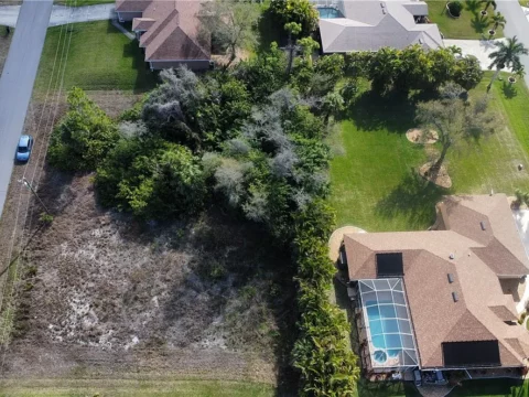 2908 NW 19th St, Cape Coral, FL 33993