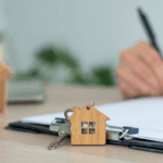 Who Pays the HOA Fees at Closing Texas
