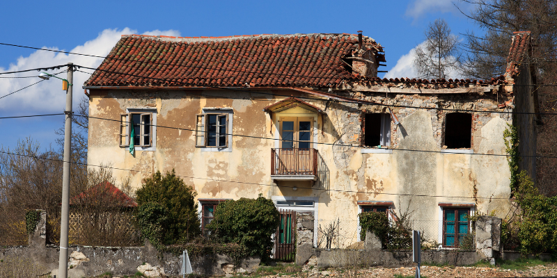 Selling a Home That Requires Repairs in San Antonio