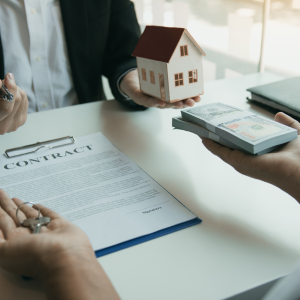 Selling a Property That Requires Repairs in San Antonio
