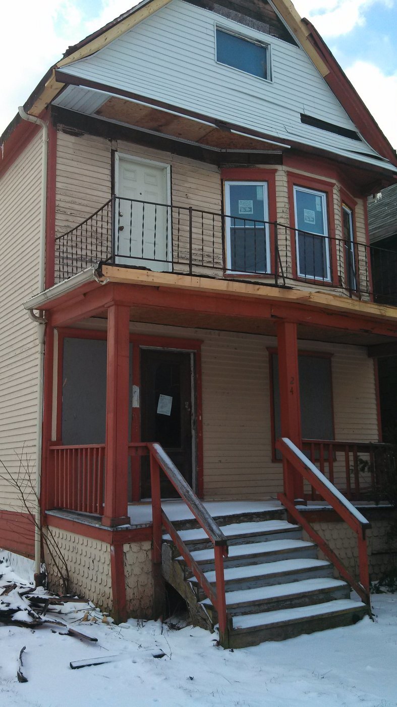 Buffalo NY rental duplex before NCB cash purchase