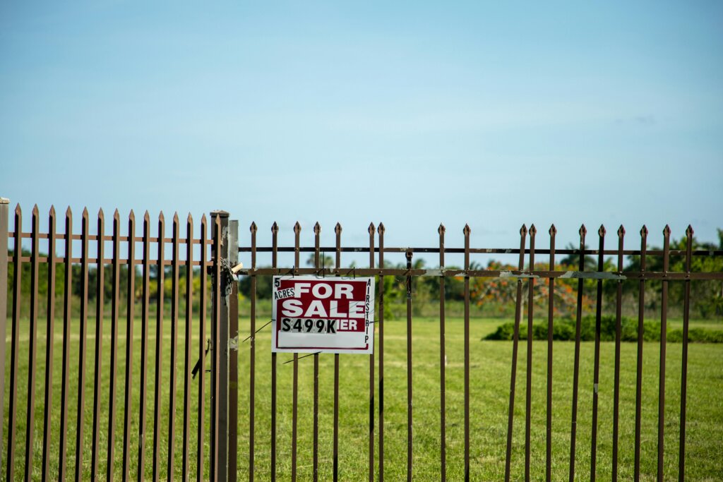 WE BUY LAND TEXAS