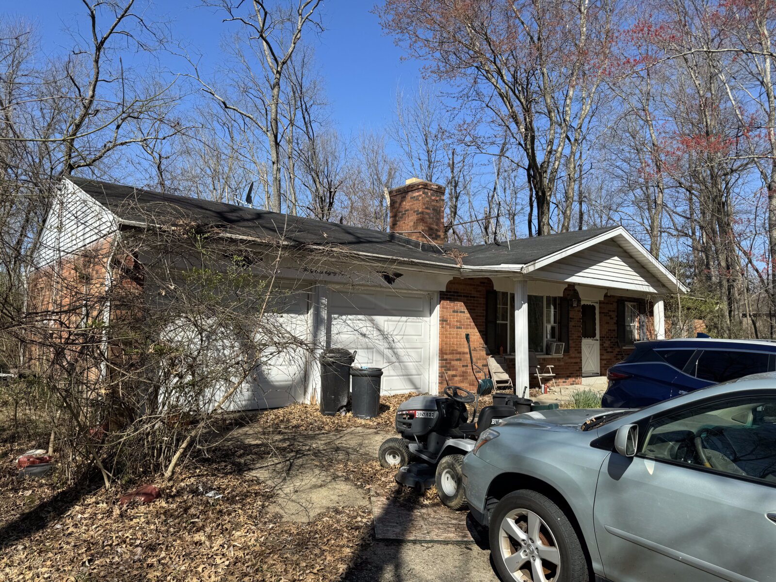 Distressed property on Dixie Dr in Cincinnati, Ohio sold as-is to Blad Boys Buy Homes