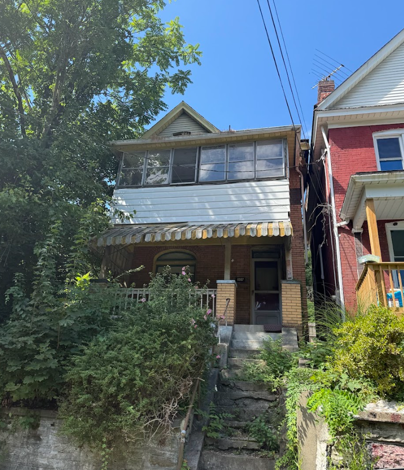 Pittsburgh hoarder house sold as-is without cleanup