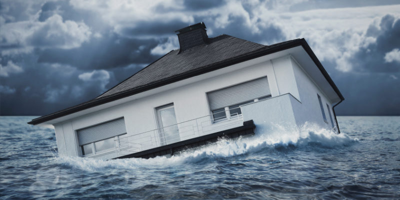 What to Know About Selling a House With Water Damage [market_city]