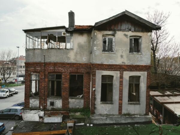 Legal options for selling a Texas house with unpermitted work