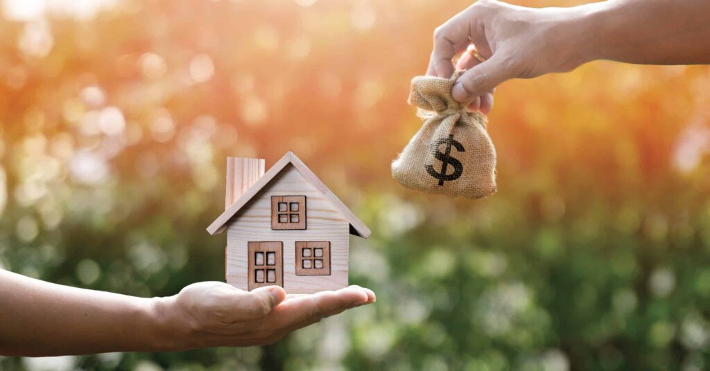 Sell Your House in Framingham, MA to Pay Off Debt