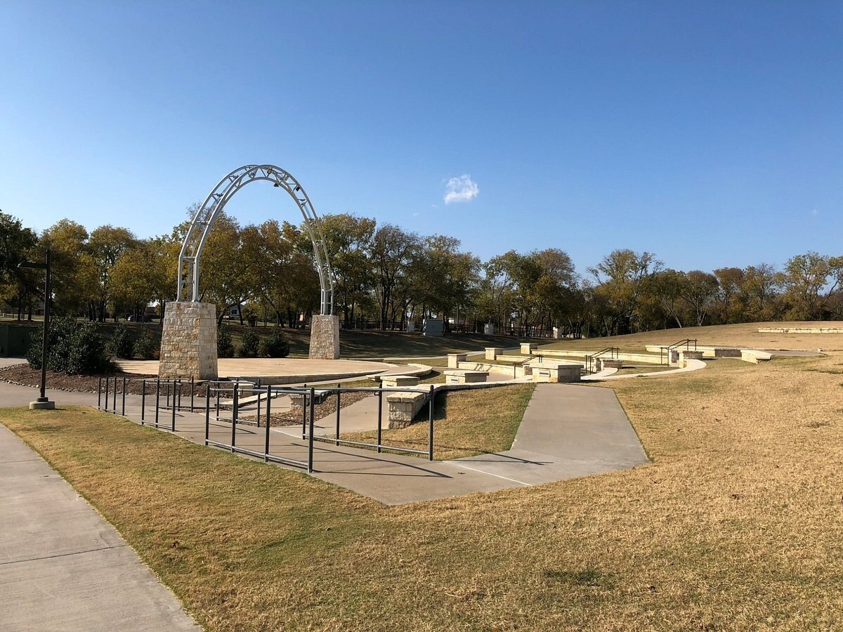 Murphy Central Park — a community gathering space in Murphy, TX