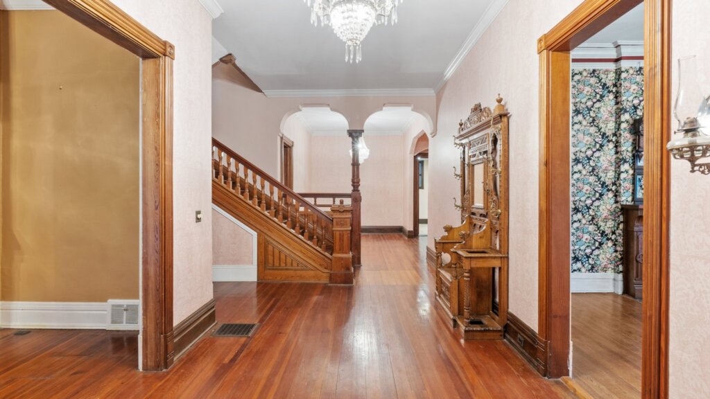 Grand entryway in house in Rome, GA.
