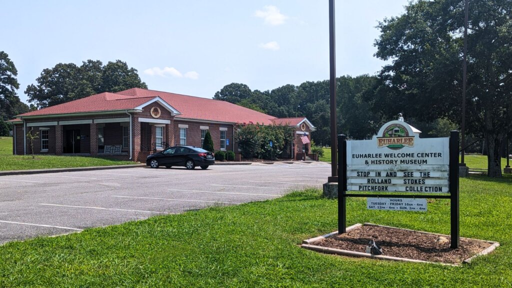 Welcome center in Euharlee, GA