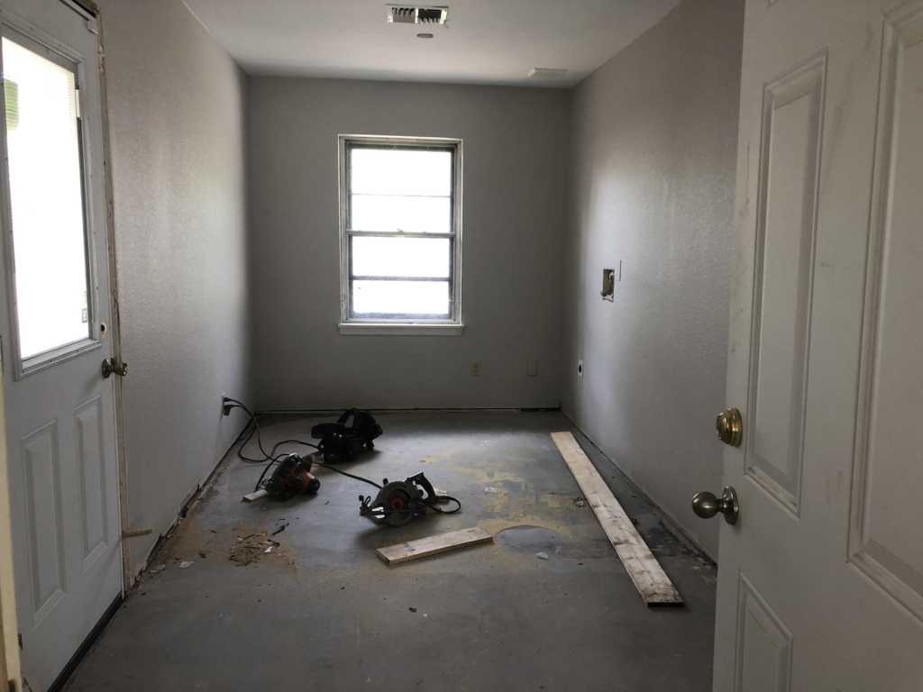 We Buy Houses, Sell My House Fast, Cash Home Buyers, We Buy Dirty Houses Cash - Move On House Buyers