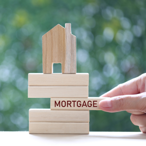 How Does It Work to Sell a House with a Mortgage in Houston