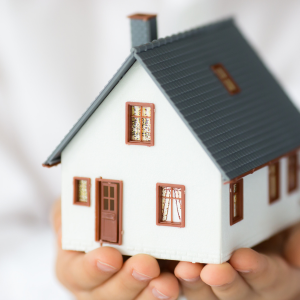 Selling a House With a Lien Houston