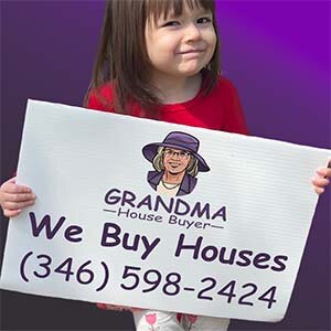 Best option for selling a squatter house in Texas is calling Grandma House Buyer