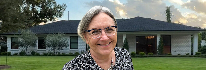 becky fields the grandma house buyer in front of a Bellaire TX ranch house
