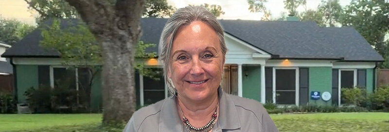 becky fields the grandma house buyer in front of a Friendswood TX ranch house