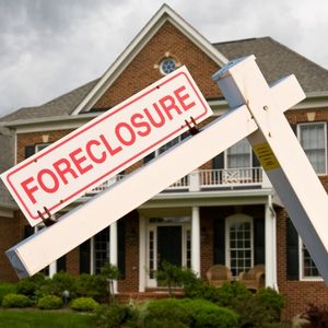 Step to buy a home with a foreclosure in your history in Texas