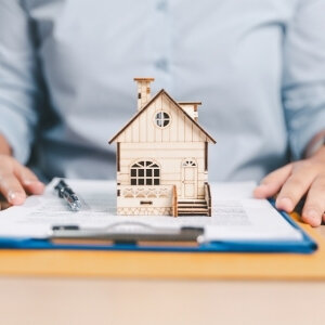House deed in owner financing