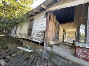we buy damaged houses in memphis