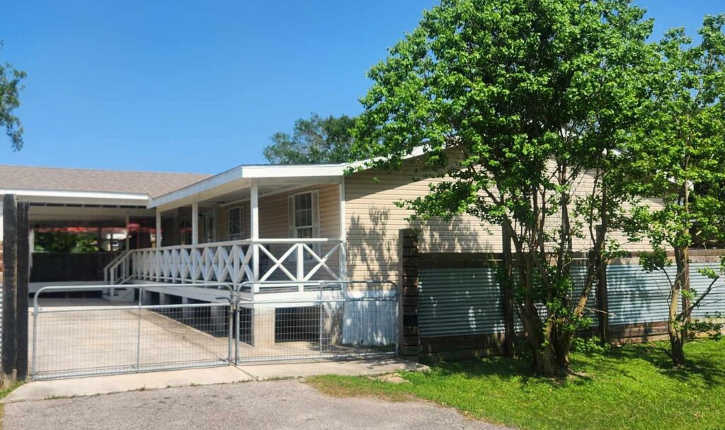 sell-my-mobile-home-league-city-tx