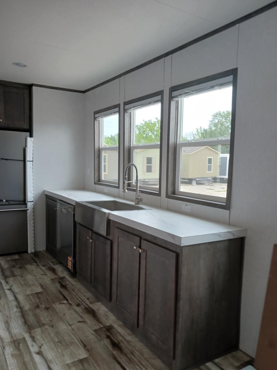 MOBILE-HOME-FOR-SALE-IN-ALVIN-TX