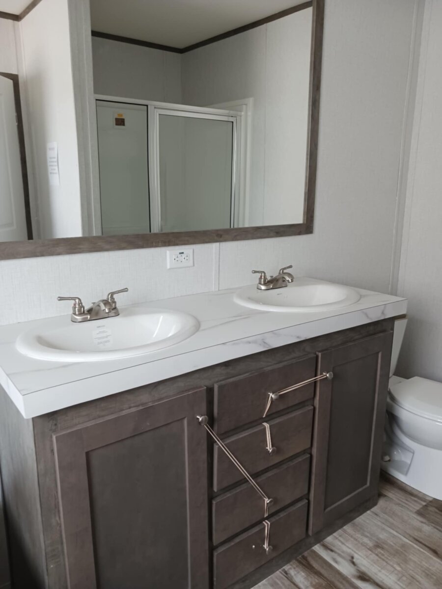 MOBILE-HOME-FOR-SALE-IN-ALVIN-TX