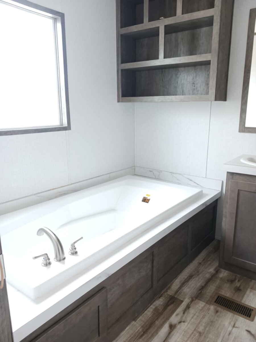 MOBILE-HOME-FOR-SALE-IN-ALVIN-TX