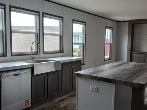 MOBILE-HOME-FOR-SALE-IN-ALVIN-TX