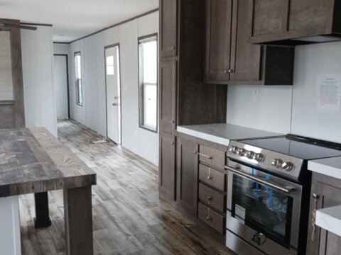 MOBILE-HOME-FOR-SALE-IN-ALVIN-TX