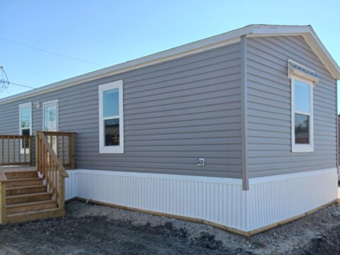 MOBILE-HOME-FOR-SALE-IN-ALVIN-TX