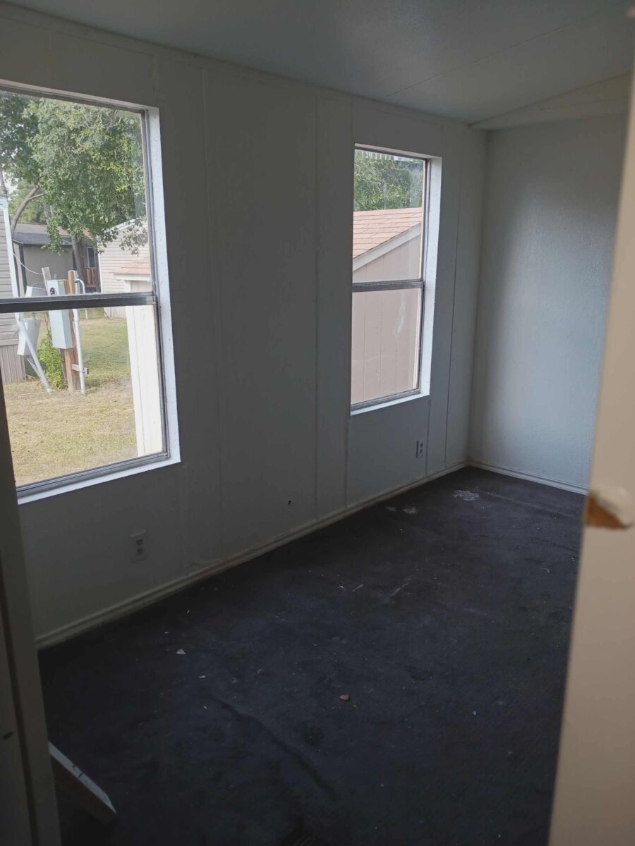 MOBILE-HOME-FOR-SALE-HOUSTON-TEXAS