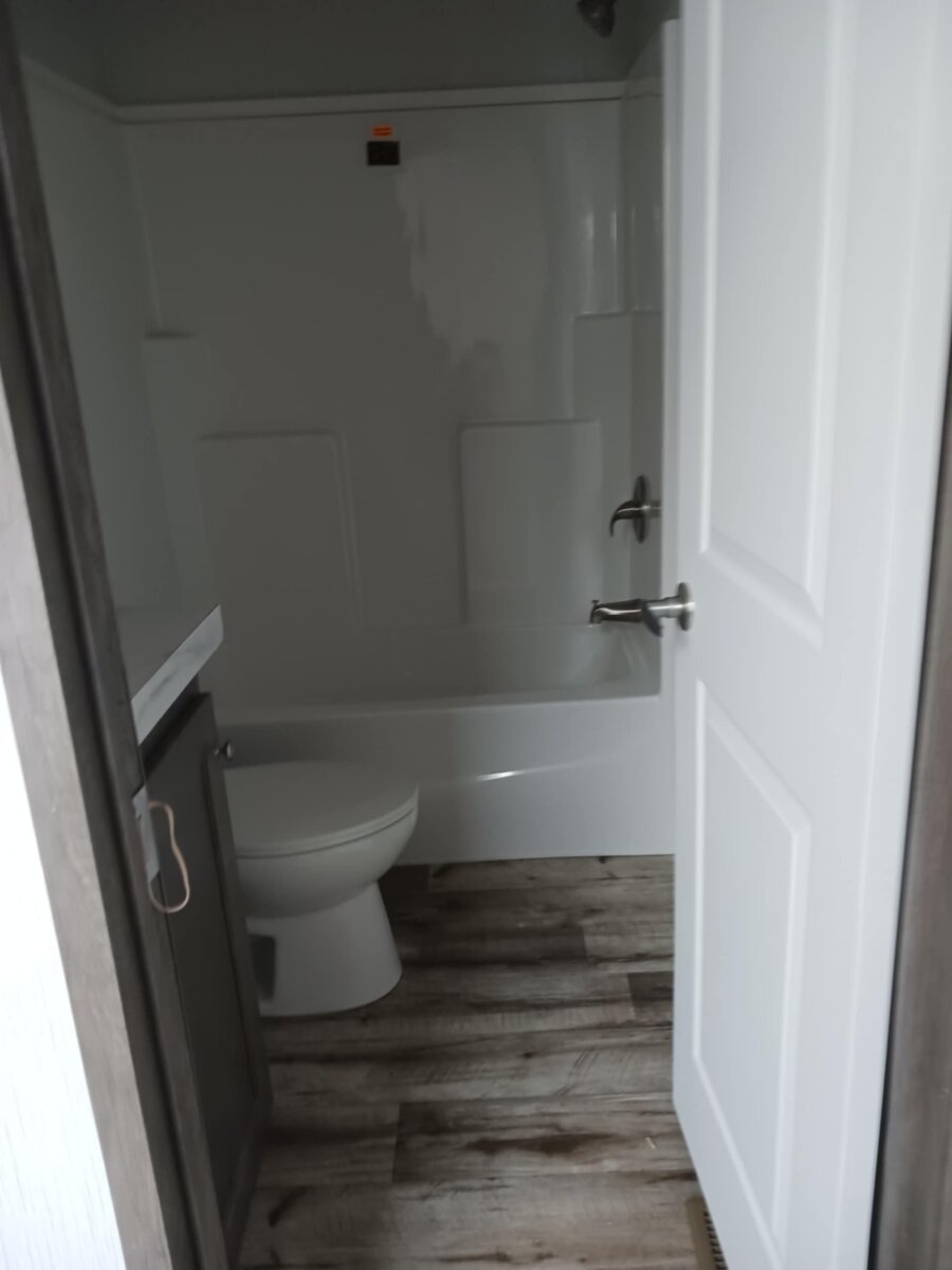 MOBILE-HOME-FOR-SALE-IN-ALVIN-TX