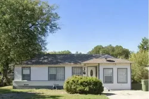 Inherited vacant house in Dallas, Texas needing repairs and quick sale

