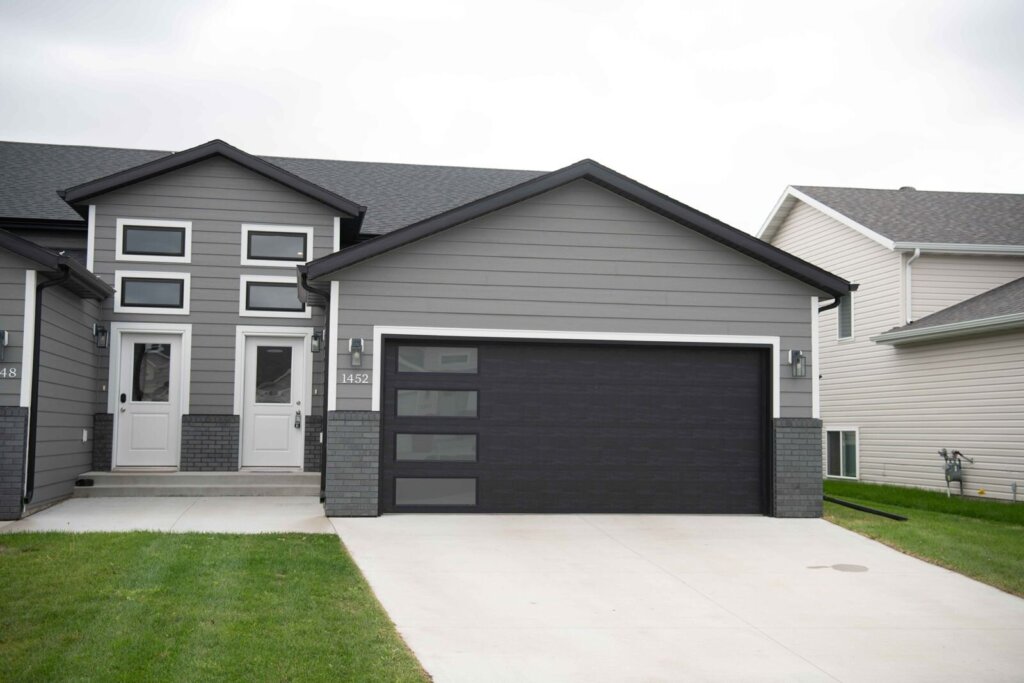 Listing photo of 1452 69th Ave S, Fargo ND
