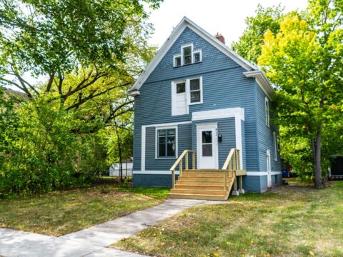 Listing photo of 812 10th St N, Fargo ND