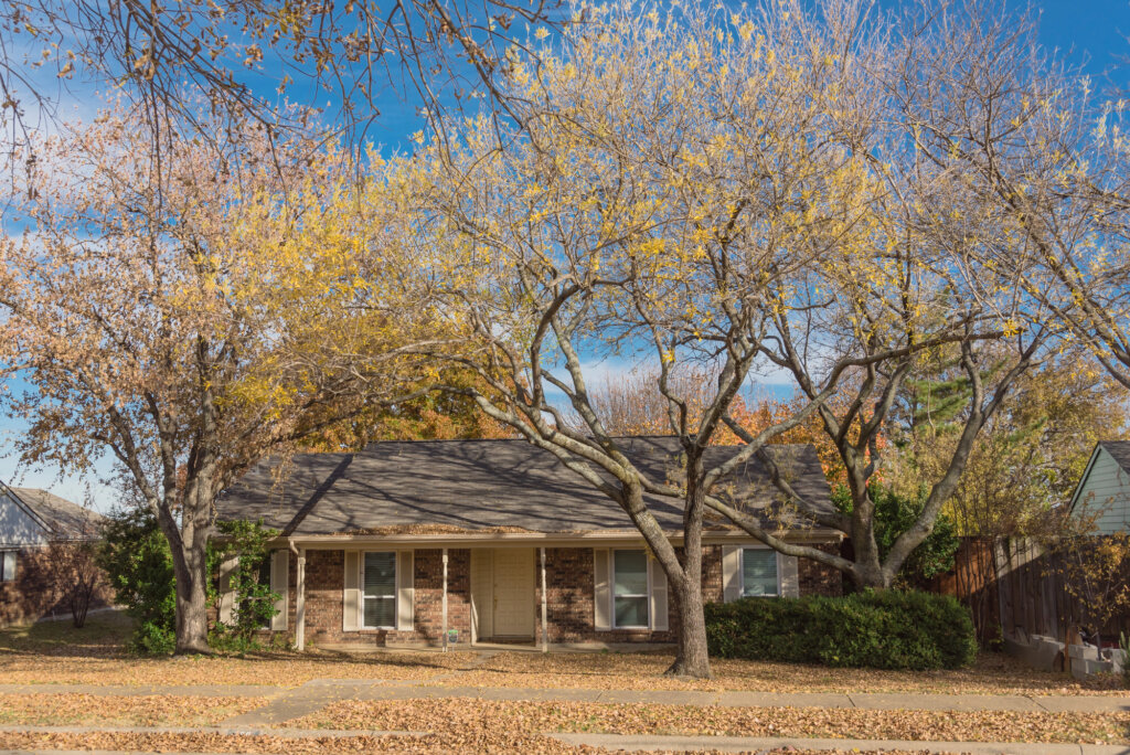 Is Selling A House To A "We Buy Houses" Company In Greenville A Good Idea?