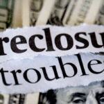 Selling a House in Pre-Foreclosure: Cash Buyer vs. Traditional Sale