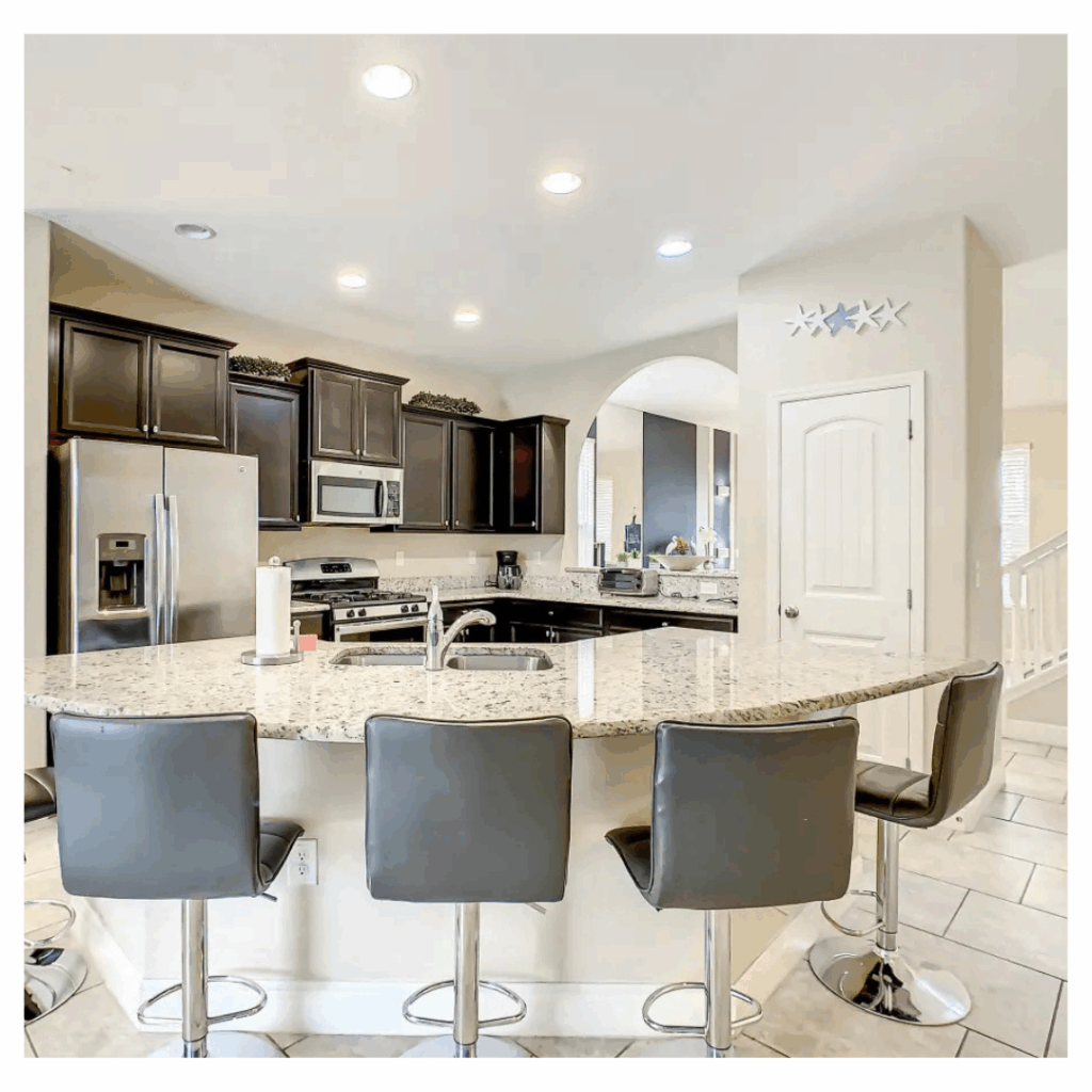 Bathroom, Bedroom & Guest Areas