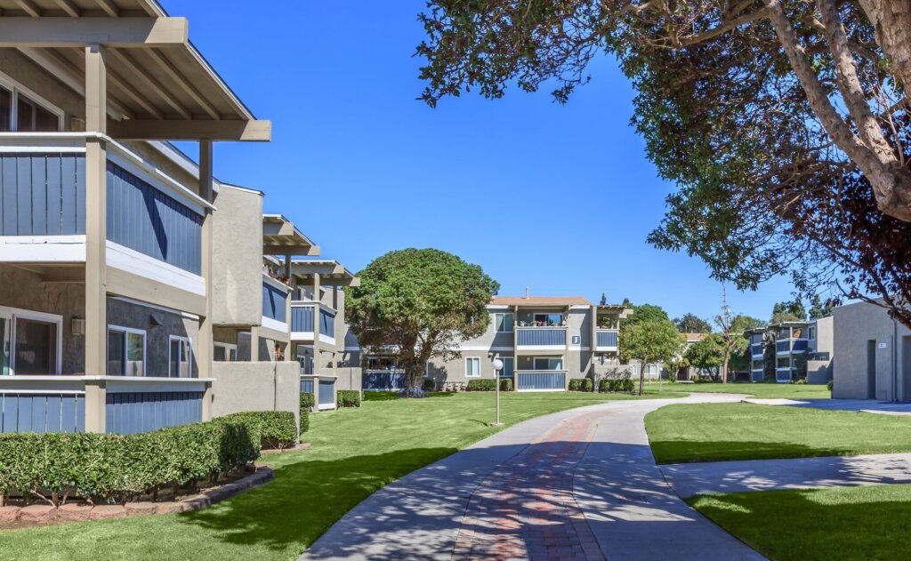 we buy apartments in california